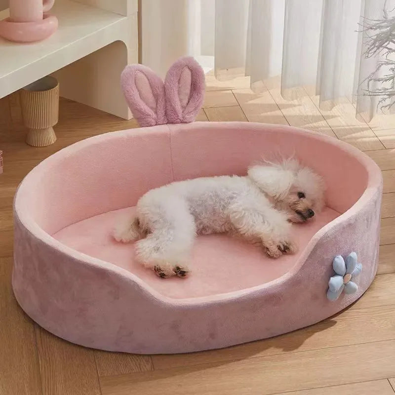 One bed, any pet in the house